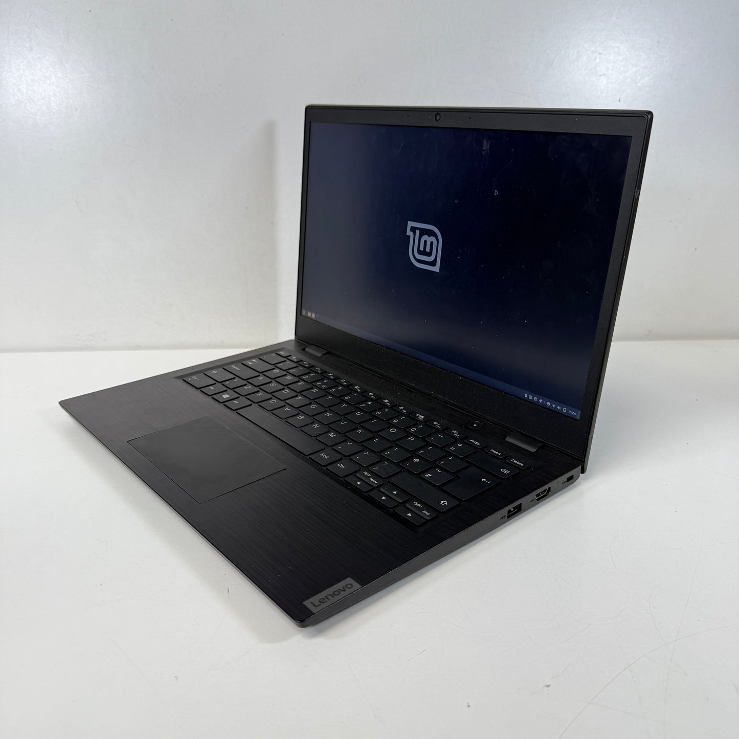 Lenovo 14w Laptop - AMD A9 1.80GHz/4GB/64GB - Grade C