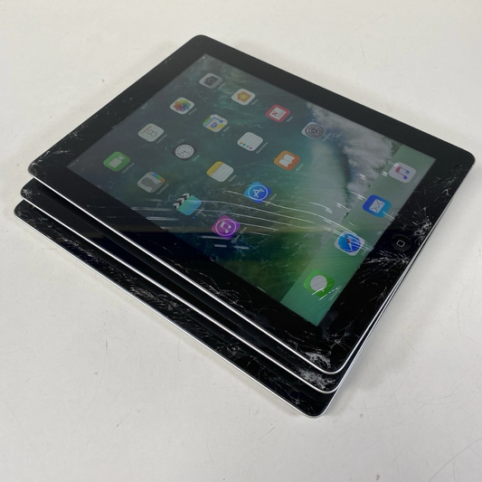 Lot 515: 3x Apple iPad 4 16GB Wi-Fi - DFR Stocks